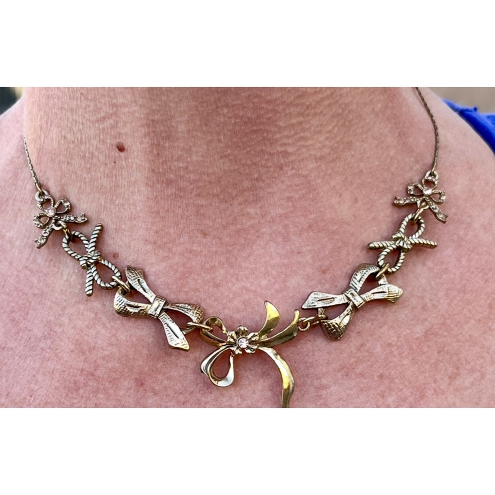 Vintage Gold Bow Rhinestone Necklace